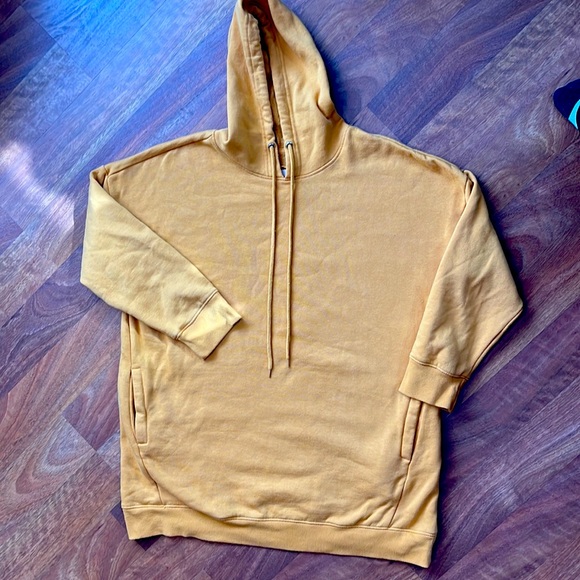 Design by Olivia Tops - EUC Design by Olivia long mustard hoodie